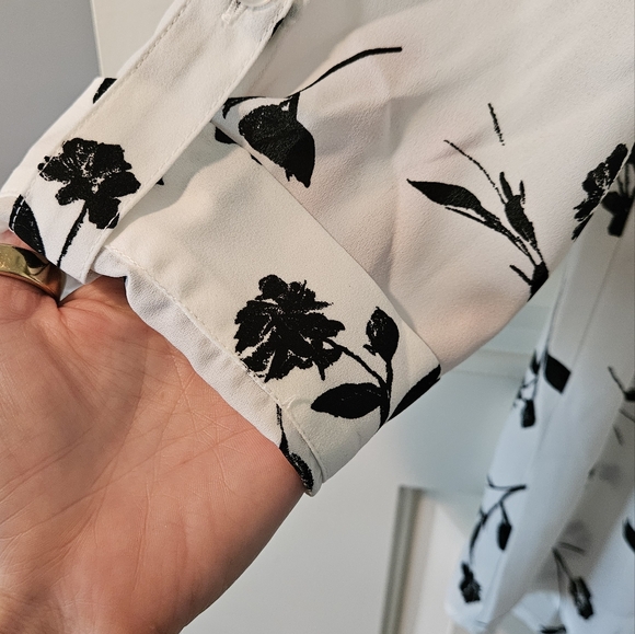 Patterned White and Black Women's Shirt - Picture 4 of 4